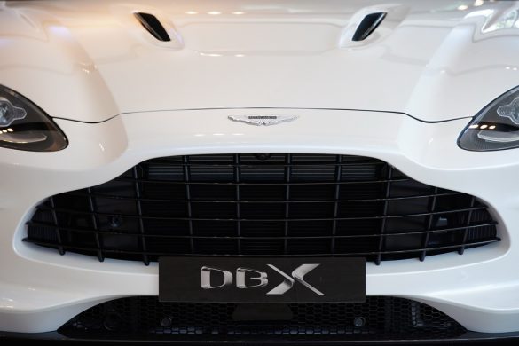 Astonmartin_17