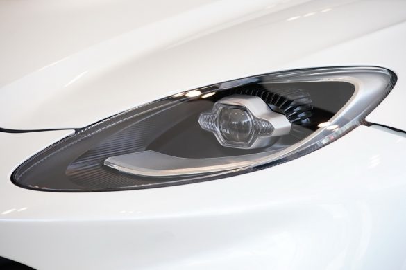 Astonmartin_18