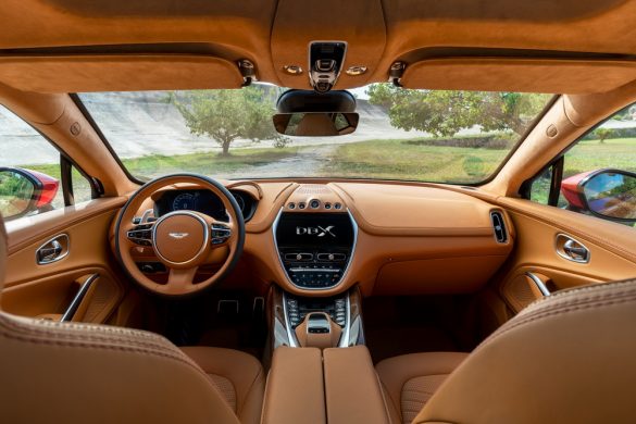 Astonmartin_3